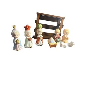 Nativity Set 9pc. Wood Porcelain Hand Painted 1970's Christmas Giftco Vintage